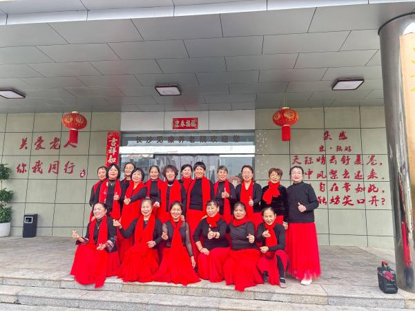 汤家岭社区明星艺术团受邀走进我院2