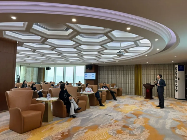 启善尚行创始人孟陶然受邀至北京银行开展升学规划讲座