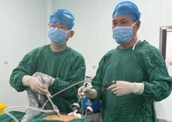 突破高危手术禁区！岳阳广济医院普外科成功为尿毒症透析患者微创取胆道结石！